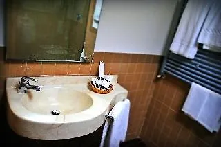 Отель Eco Lodi Ospedaletto Lodigiano